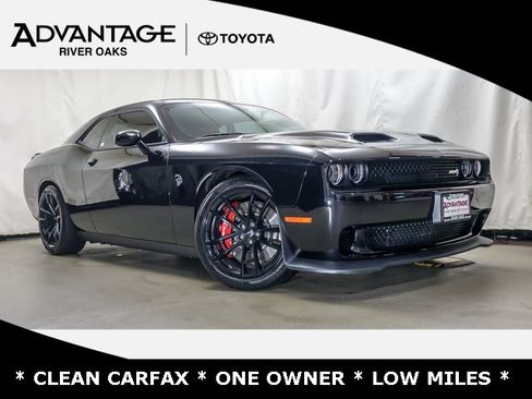 Used 2023 Dodge Challenger SRT Hellcat image 1