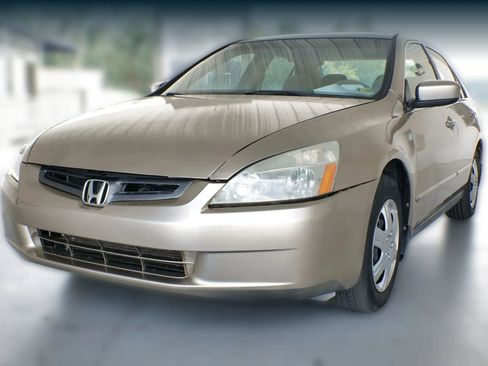 Used 2004 Honda Accord LX image 6