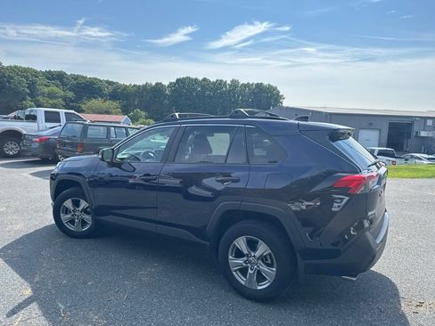 Used 2024 Toyota RAV4 XLE w/ Convenience Package AWD/4WD image 4