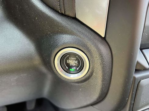 Used 2021 Chevrolet Silverado 1500 LT w/ Bed Protection Package image 21