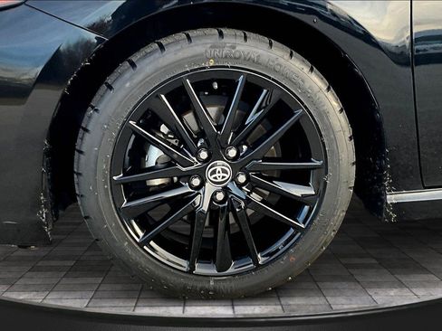 Used 2024 Toyota Camry SE image 24