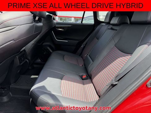 Used 2022 Toyota RAV4 XSE w/ Weather Package AWD/4WD image 16