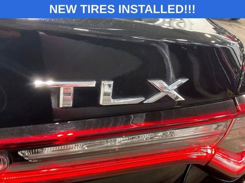 Used 2022 Acura TLX w/ Technology Package image 8