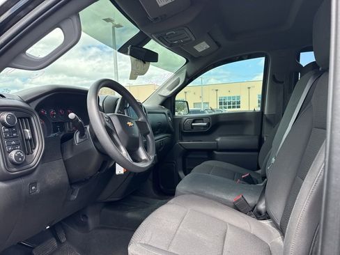 Used 2021 Chevrolet Silverado 1500 Custom image 6