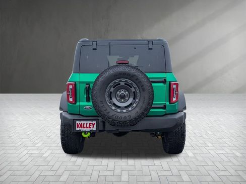 New 2025 Ford Bronco Outer Banks w/ Sasquatch Package AWD/4WD image 8