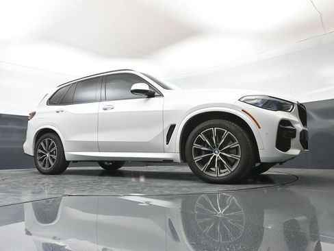 Used 2023 BMW X5 M50i w/ Executive Package AWD/4WD image 52