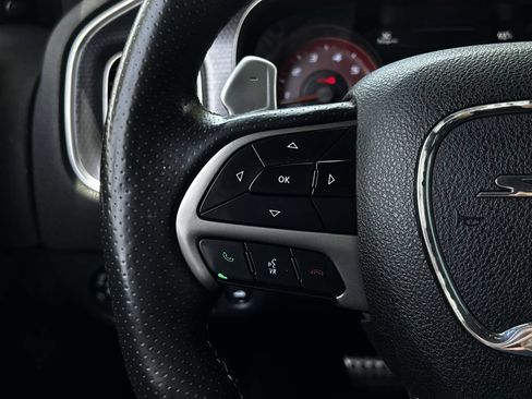 Used 2018 Dodge Charger SRT Hellcat RWD image 16