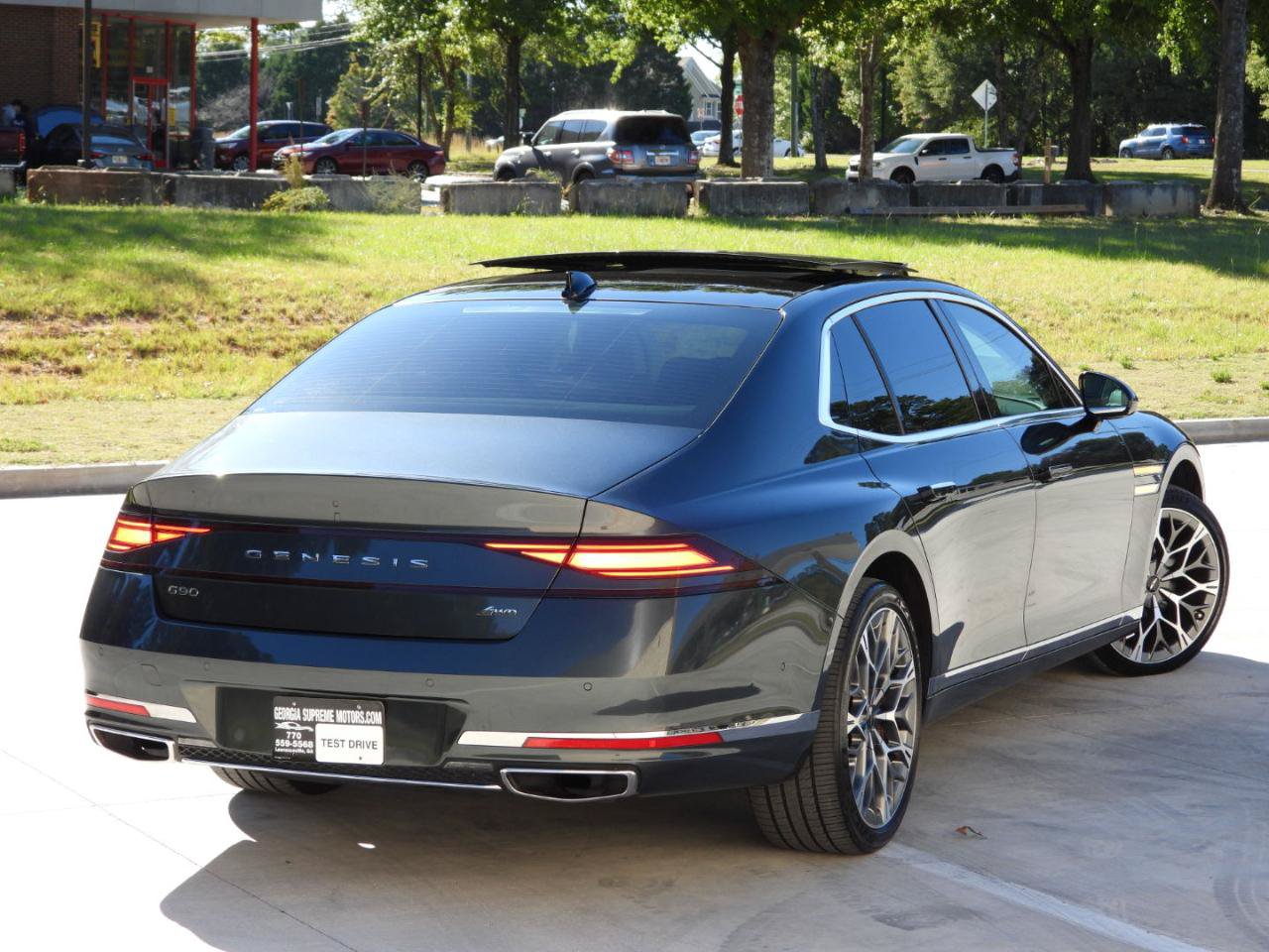 Used 2023 Genesis G90 3.5T AWD/4WD image 17
