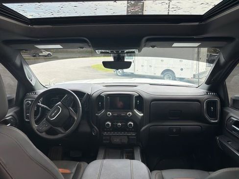 Used 2023 GMC Sierra 2500 AT4 w/ AT4 Preferred Package AWD/4WD image 16