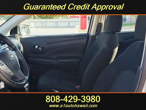Used 2018 Nissan Versa SV w/ SV Special Edition image 10