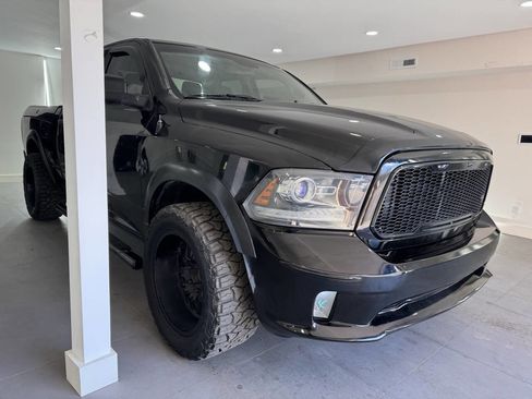 Used 2014 RAM 1500 Express w/ Black Ram 1500 Express Group image 33