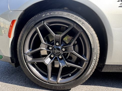 Used 2024 Dodge Charger Daytona R/T w/ Plus Group AWD/4WD image 14