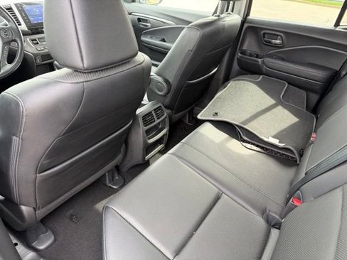 Used 2018 Honda Ridgeline RTL-T image 22