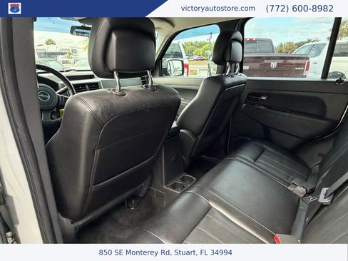 Used 2012 Jeep Liberty Sport image 17