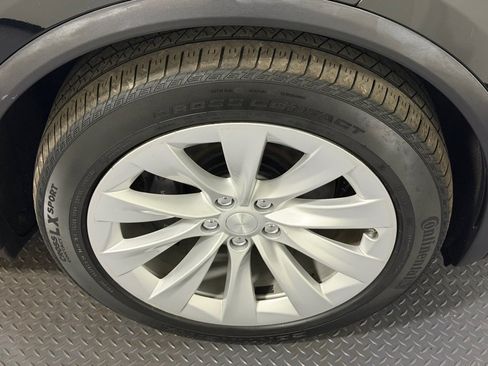 Used 2016 Tesla Model X 75D image 20