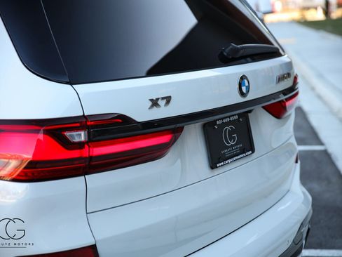 Used 2020 BMW X7 M50i w/ Dynamic Handling Package image 13