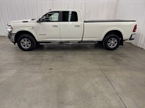 Used 2022 RAM 3500 Laramie image 33