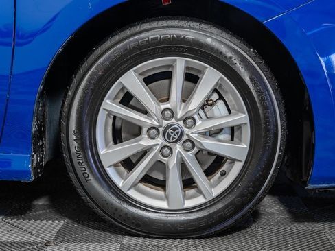 Used 2025 Toyota Camry LE image 16