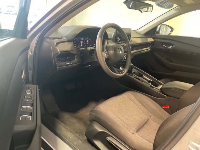 Used 2025 Honda Accord LX image 6