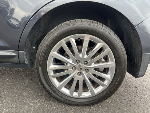 Used 2013 Lincoln MKX AWD image 23