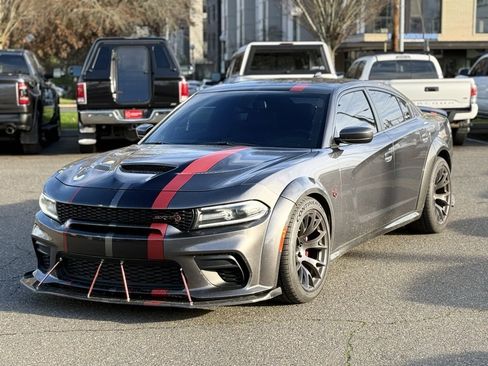 Used 2020 Dodge Charger SRT Hellcat w/ Harman/Kardon Audio Group image 3