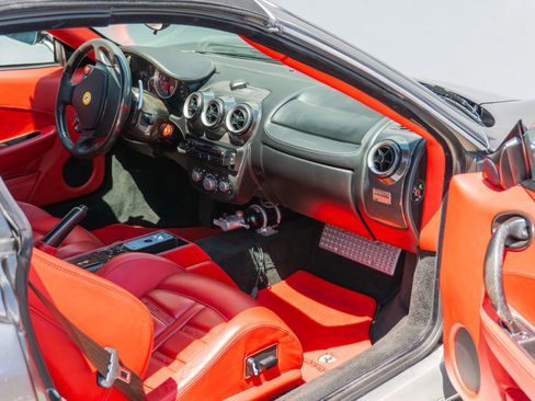 Used 2005 Ferrari F430 Spider RWD image 56
