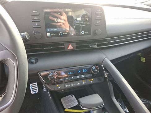 New 2026 Hyundai Elantra SEL Sport image 8