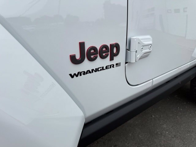 New 2027 Jeep Wrangler Rubicon AWD/4WD image 4