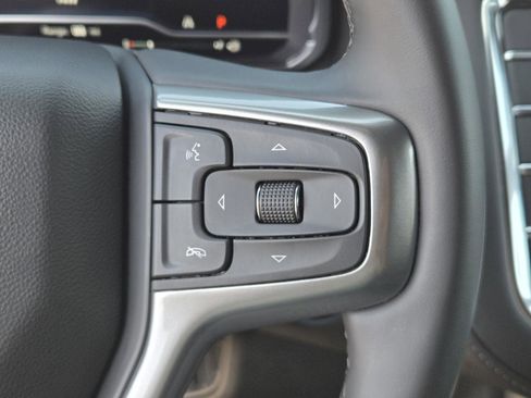 Used 2024 Chevrolet Tahoe LT w/ LT Signature Package RWD image 18