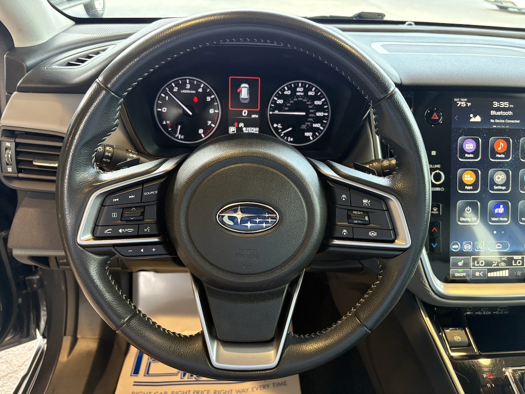 Used 2023 Subaru Outback Premium AWD/4WD image 11