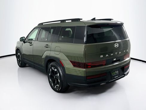 Used 2025 Hyundai Santa Fe SEL FWD image 5