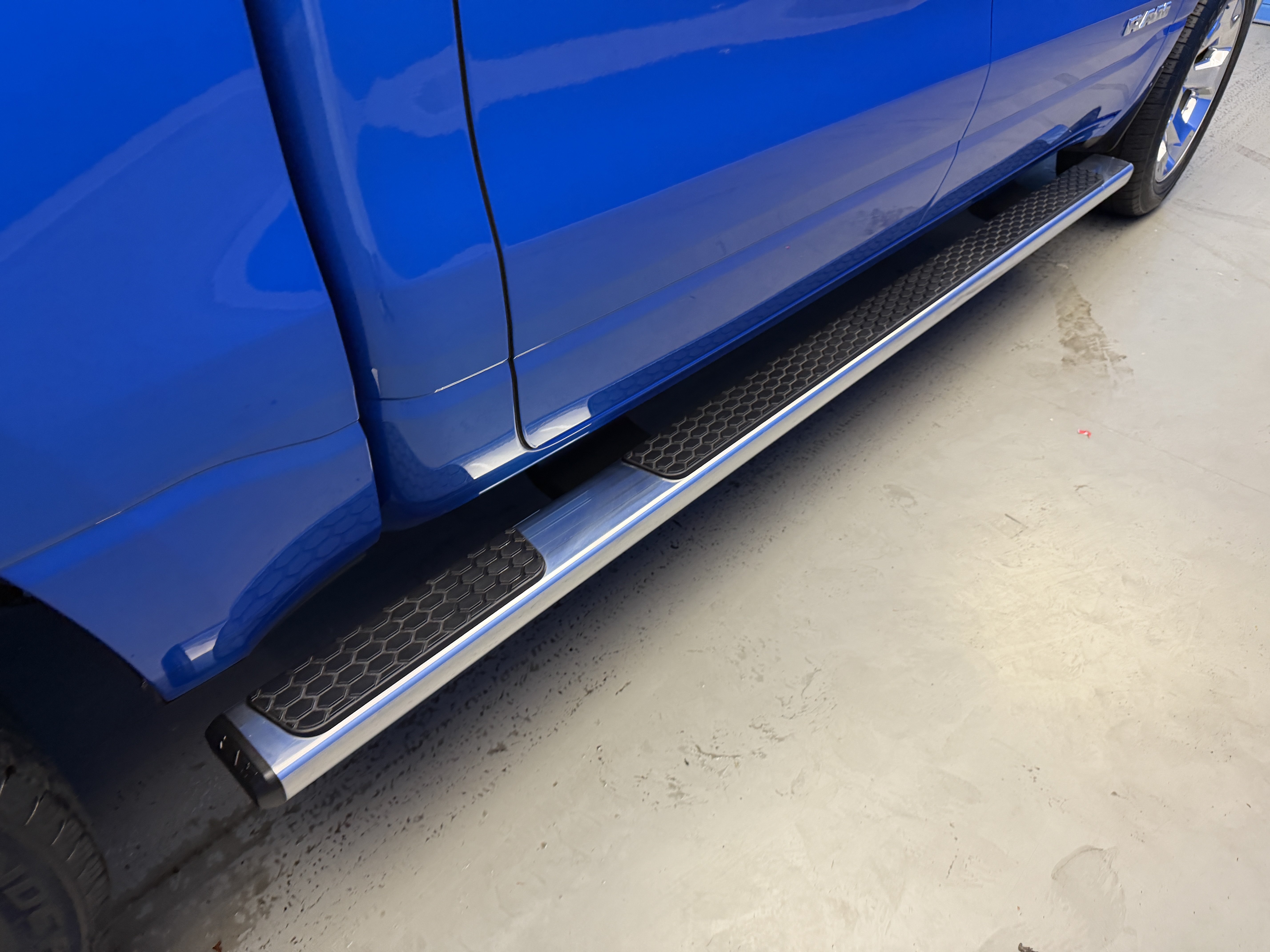 Used 2022 RAM 1500 Big Horn AWD/4WD image 9