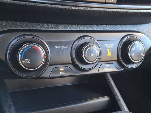 Used 2023 Kia Forte LXS image 12