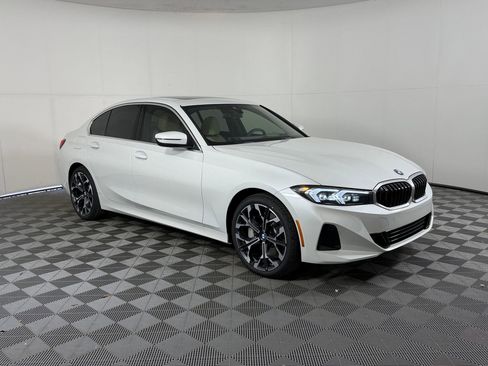 Used 2026 BMW 330i Sedan w/ Convenience Package RWD image 7