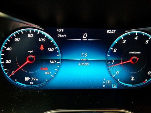 Used 2022 Mercedes-Benz GLC 300 GLC 300 4MATIC SUV w/ Premium Package Lite image 13