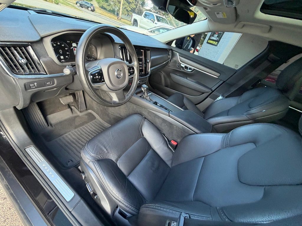Used 2020 Volvo V90 T6 Cross Country w/ Protection Package Premier AWD/4WD image 15