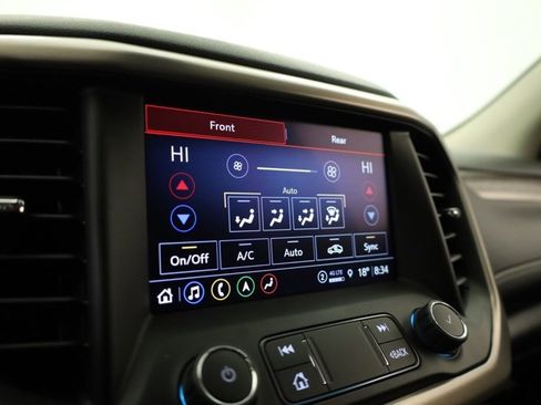 Used 2023 GMC Acadia Denali w/ Denali Ultimate Package image 18