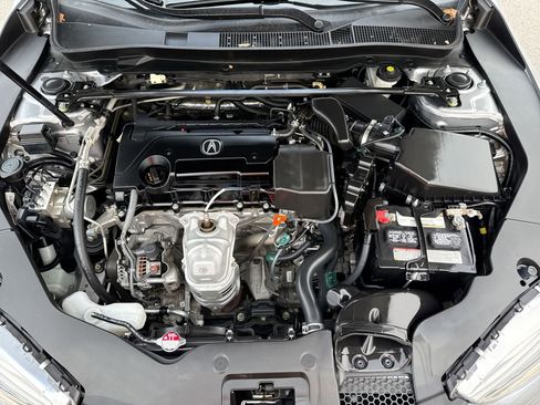 Used 2018 Acura TLX w/ Technology Package image 18