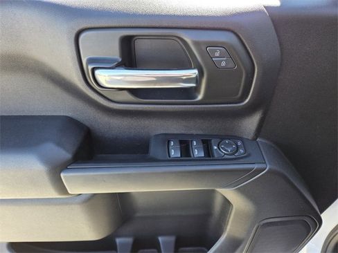 Certified 2024 Chevrolet Silverado 1500 Custom image 17