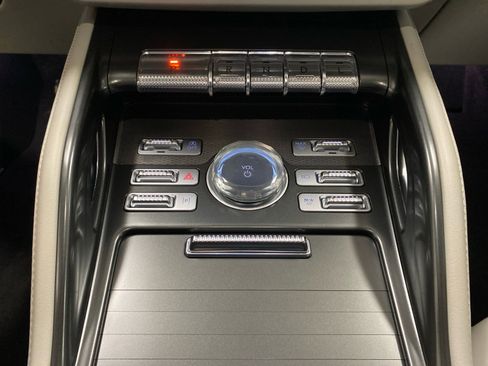 New 2026 Lincoln Nautilus Premier w/ Equipment Group 102A image 22