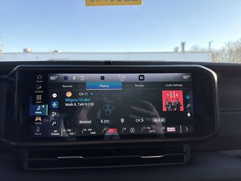 Used 2024 Jeep Wrangler Unlimited Rubicon 4xe image 24