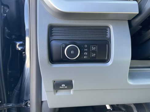 Used 2023 Ford F550 4x4 SuperCab Super Duty w/ Snow Plow Prep Package image 29