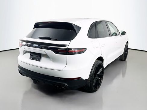 Used 2023 Porsche Cayenne S AWD/4WD image 5