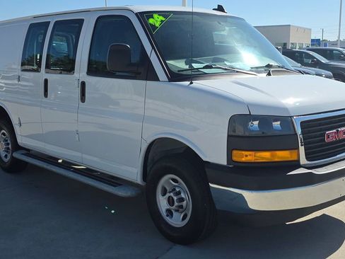 Used 2024 GMC Savana 2500 w/ Driver Convenience Package RWD image 7