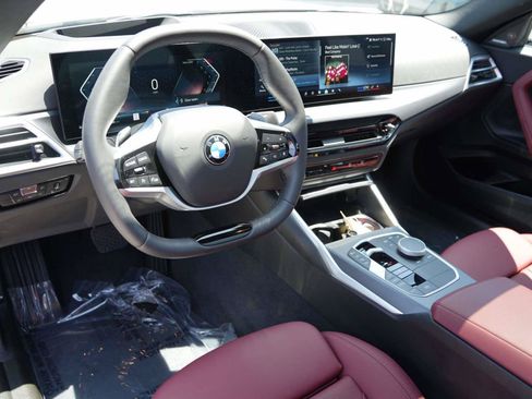 Used 2025 BMW 230i Coupe RWD image 9