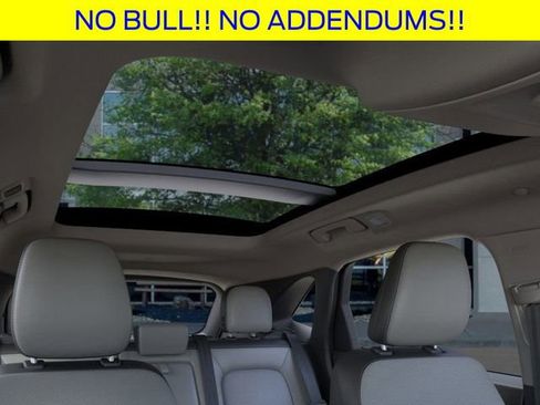 New 2026 Ford Escape SE image 23