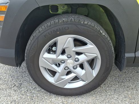 Certified 2025 Hyundai Kona SE AWD/4WD image 28