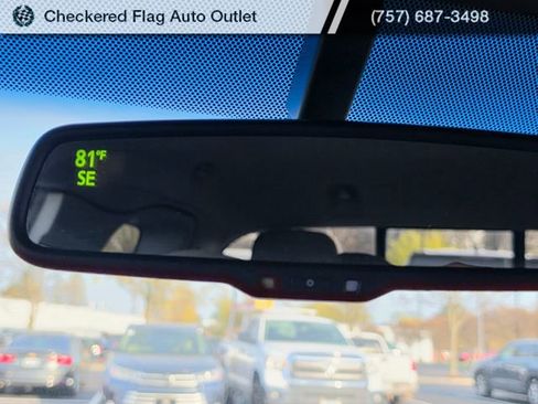 Used 2013 Toyota Tacoma 4x4 Access Cab V6 w/ TRD Sport Pkg image 10