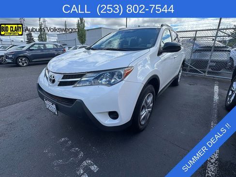 Used 2015 Toyota RAV4 LE AWD/4WD image 4