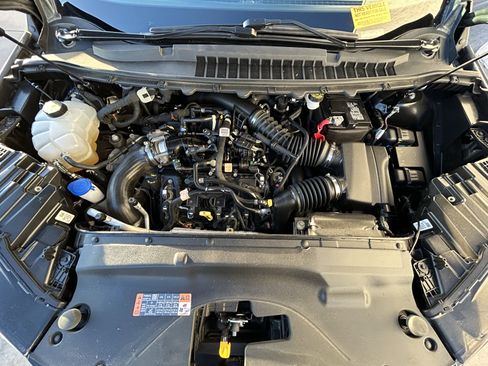 Used 2023 Ford Edge ST w/ Equipment Group 401A image 11